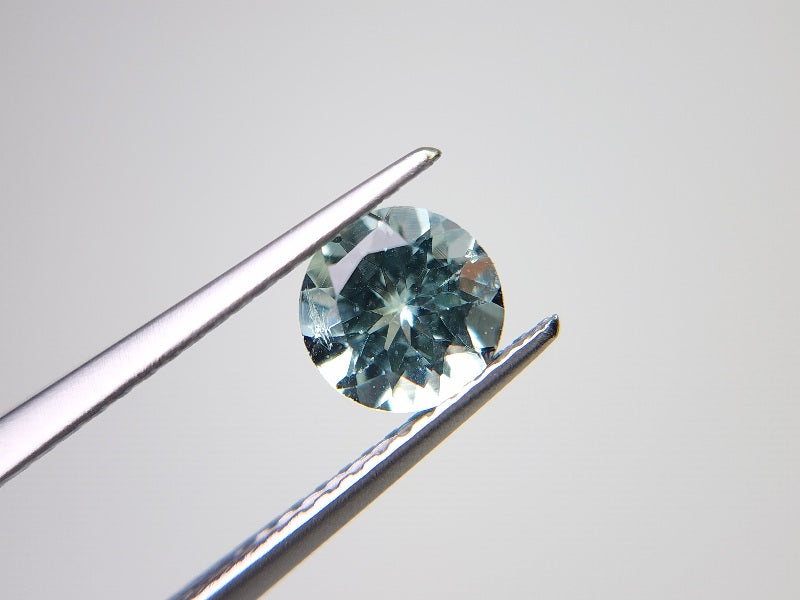 gBE-40　グリーンベリル　0.73ct