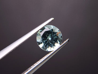 gBE-40　グリーンベリル　0.73ct
