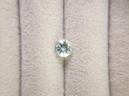 gBE-39　グリーンベリル　0.73ct