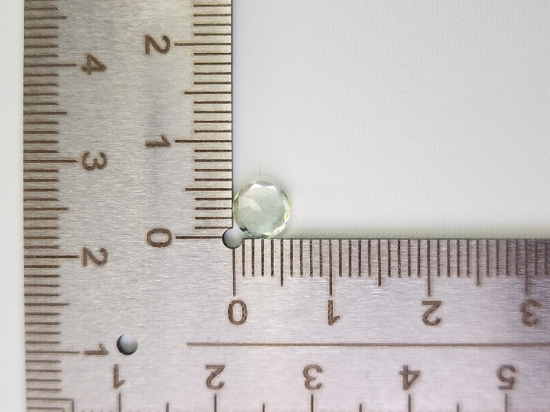 gBE-36　グリーンベリル　0.74ct