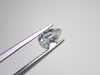gBE-122　グリーンベリル　0.33ct