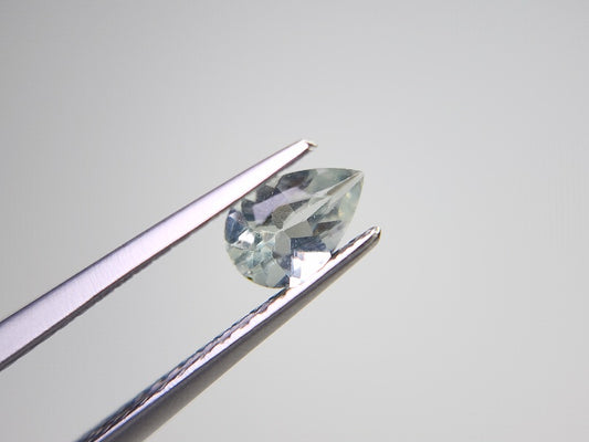 gBE-122　グリーンベリル　0.33ct