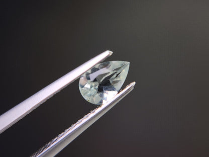 gBE-122　グリーンベリル　0.33ct