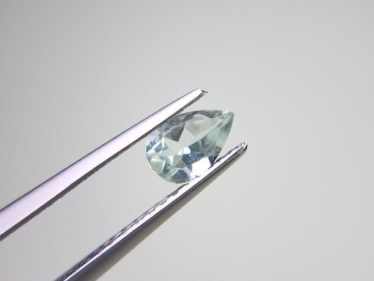 gBE-124　グリーンベリル　0.32ct