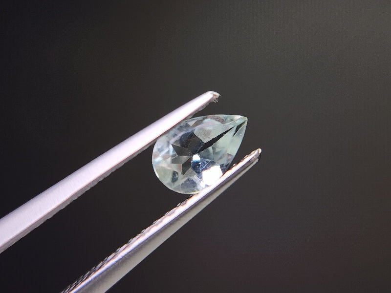 gBE-124　グリーンベリル　0.32ct