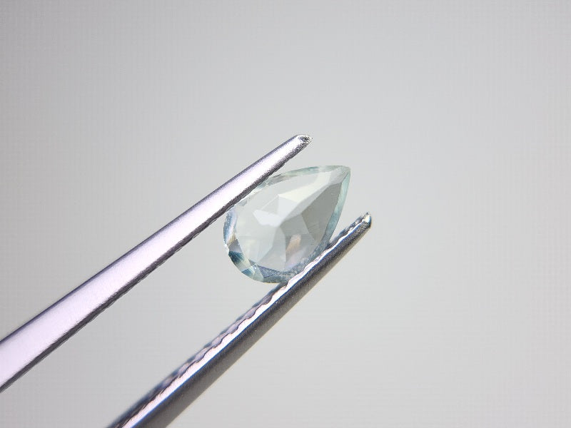 gBE-124　グリーンベリル　0.32ct