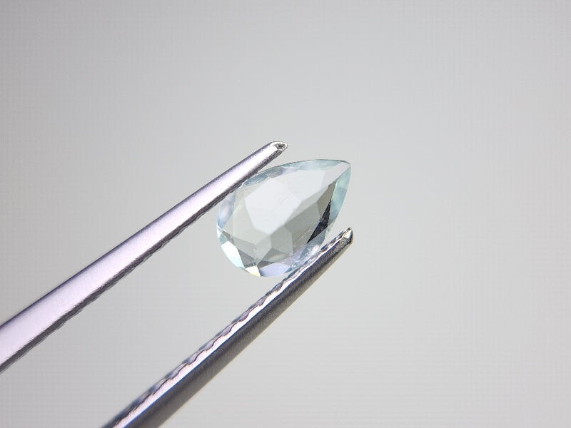 gBE-125　グリーンベリル　0.32ct