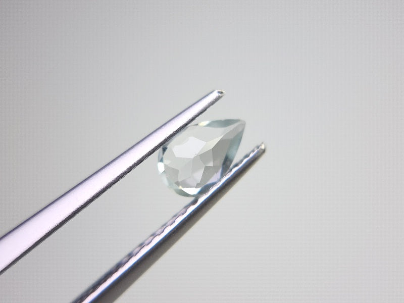 gBE-127　グリーンベリル　0.32ct