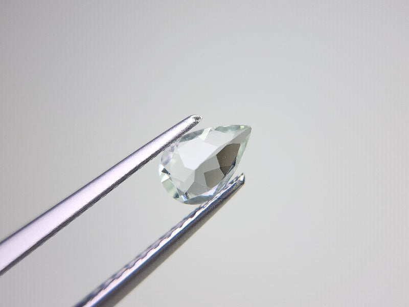 gBE-128　グリーンベリル　0.32ct