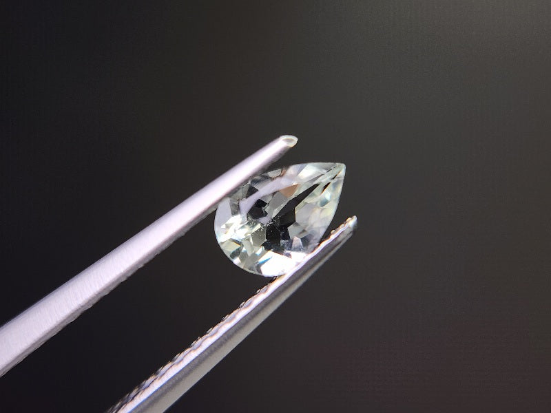 gBE-129　グリーンベリル　0.32ct