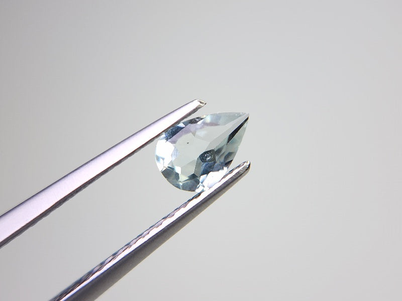 gBE-130　グリーンベリル　0.31ct
