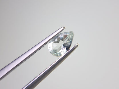 gBE-131　グリーンベリル　0.31ct