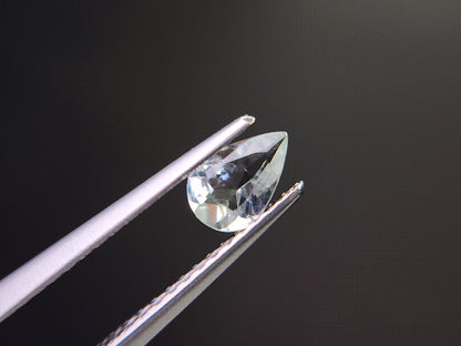 gBE-132　グリーンベリル　0.30ct