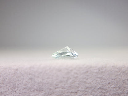 gBE-124　グリーンベリル　0.32ct
