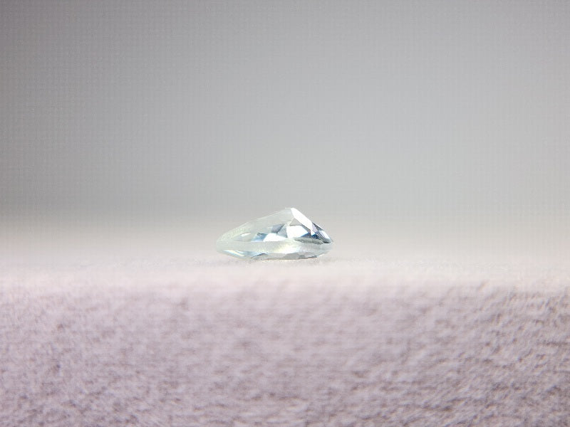 gBE-127　グリーンベリル　0.32ct