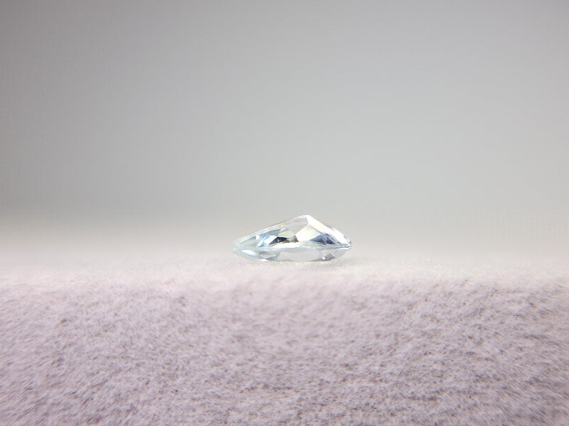 gBE-135　グリーンベリル　0.39ct