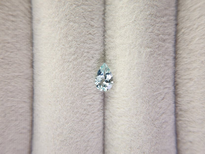 gBE-123　グリーンベリル　0.33ct
