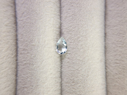 gBE-126　グリーンベリル　0.32ct