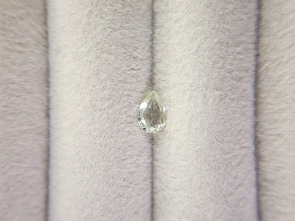 gBE-134　グリーンベリル　0.29ct