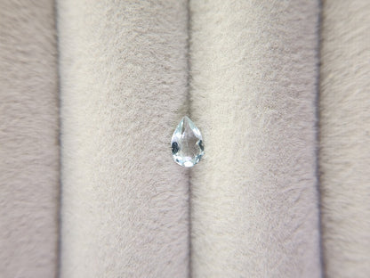 gBE-135　グリーンベリル　0.39ct
