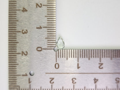 gBE-122　グリーンベリル　0.33ct