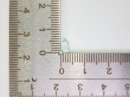 gBE-124　グリーンベリル　0.32ct