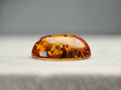KHK-10　琥珀　3.27ct