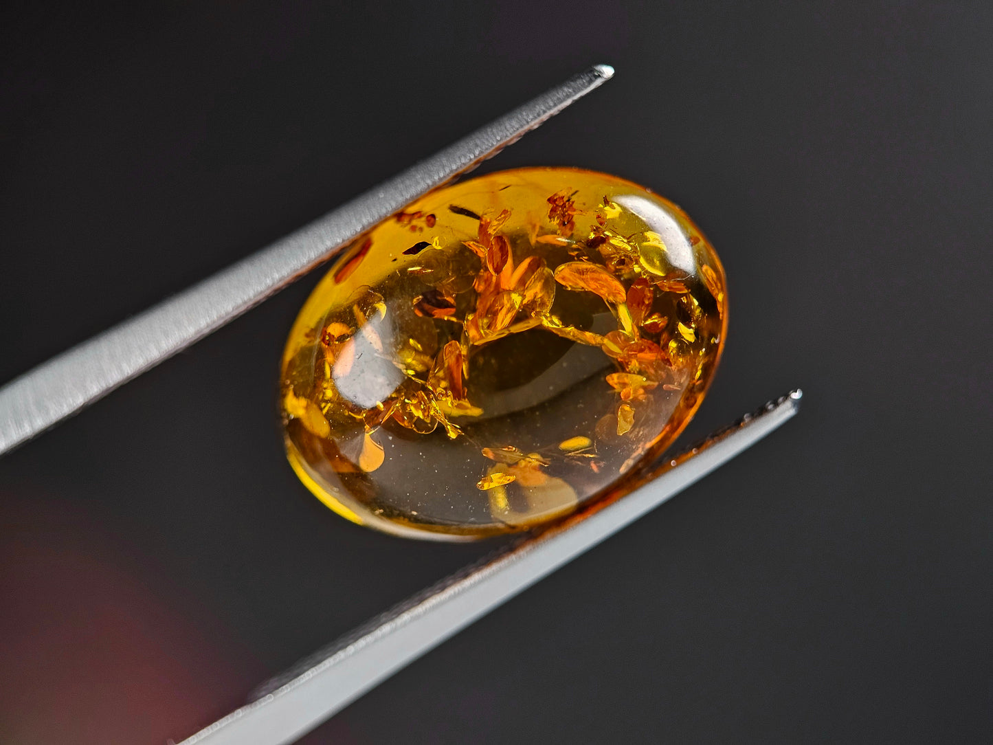 KHK-10　琥珀　3.27ct