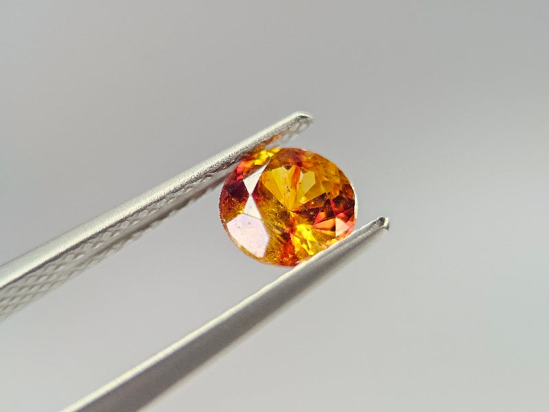 SPHA-16-2　スファレライト　0.77ct