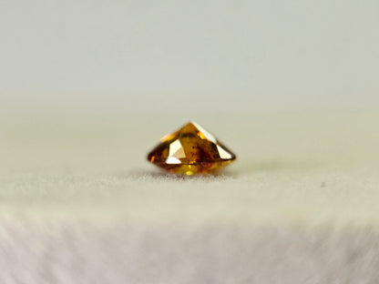 SPHA-16-2　スファレライト　0.77ct