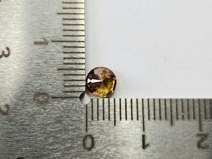 SPHA-16-2　スファレライト　0.77ct
