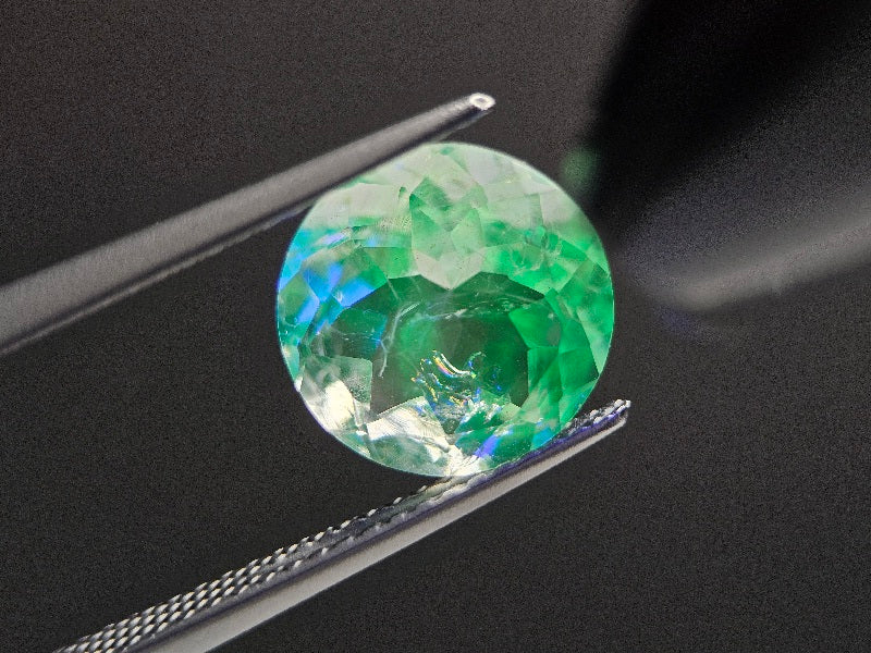 HOP-10　虹入り！ハイアライトオパール　2.69ct