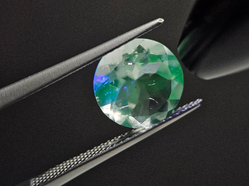 HOP-14　ハイアライトオパール　2.49ct