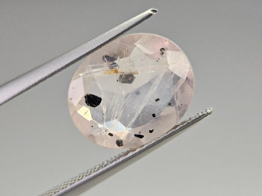 MICir-15　マイカインローズクォーツ　4.05ct