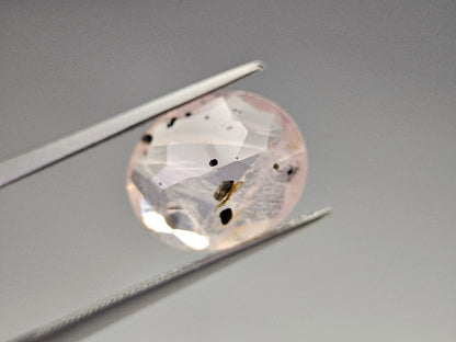 MICir-15　マイカインローズクォーツ　4.05ct