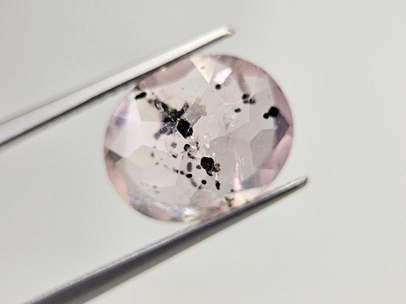 MICir-18　マイカインローズクォーツ　4.03ct