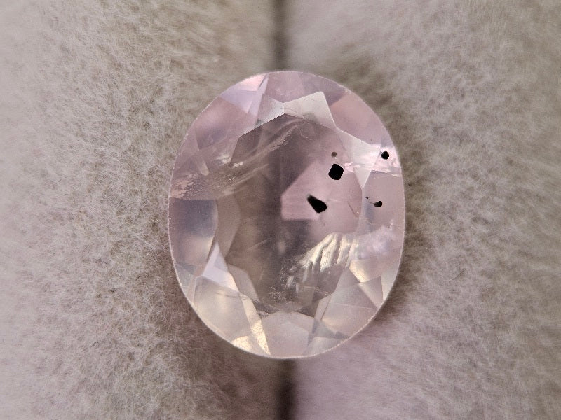 MICir-19　マイカインローズクォーツ　4.03ct