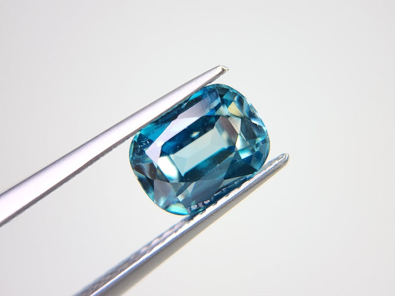 blZ-6　ブルージルコン　2.83ct