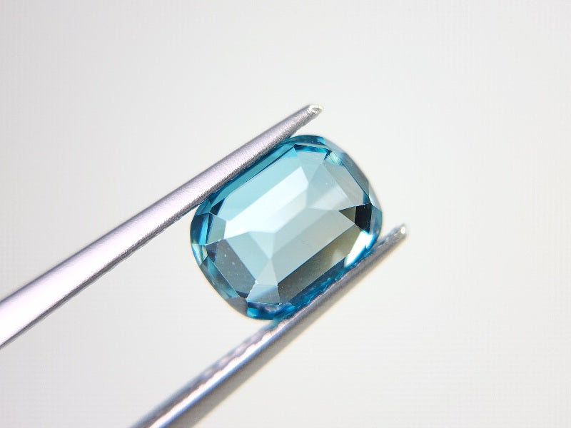 blZ-6　ブルージルコン　2.83ct