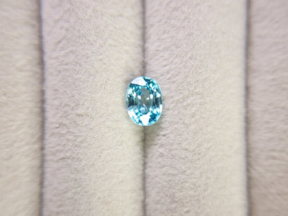 blZ-8　ブルージルコン　1.59ct
