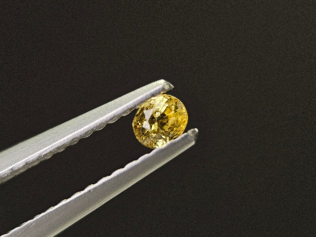 【500円均一】6/22新着！　イエローサファイア　0.18ct　1