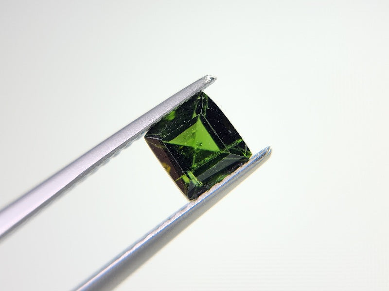 【500円均一】6/29新着！　トルマリン　0.73ct　3