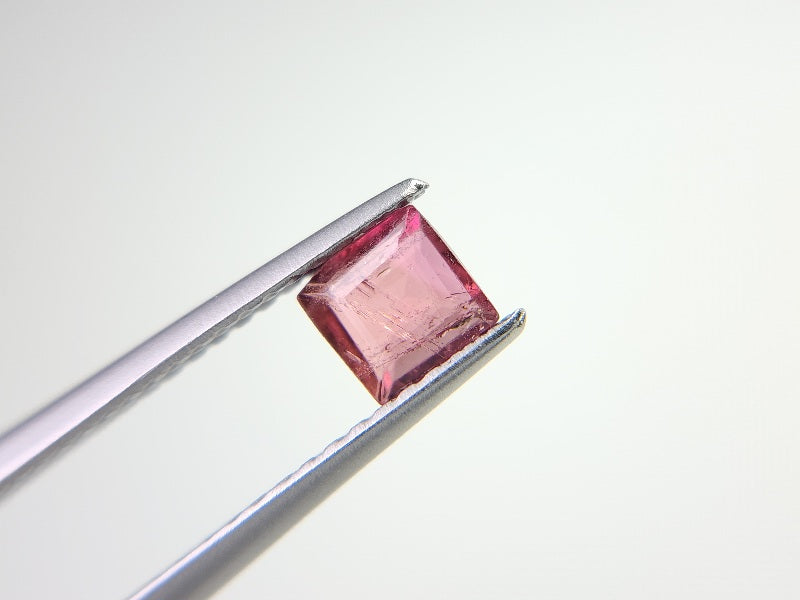 【500円均一】6/29新着！　トルマリン　0.46ct　4