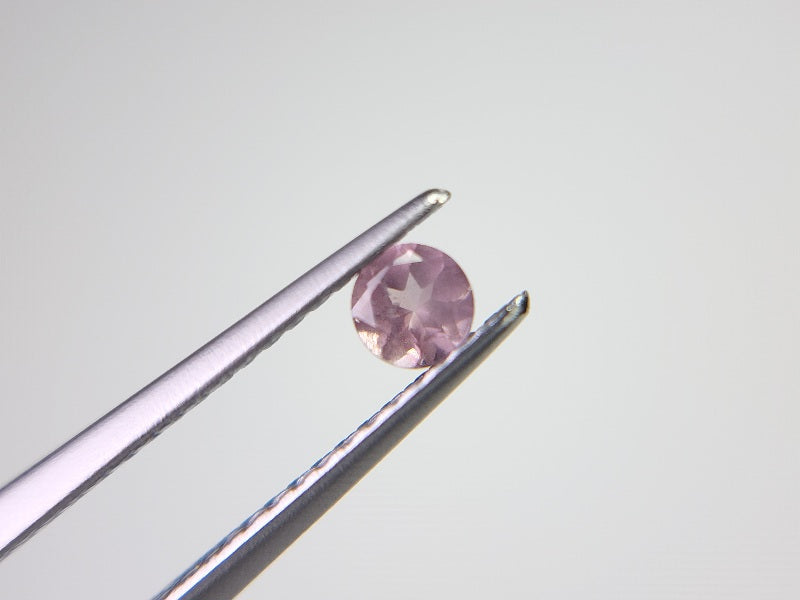 【500円均一】6/29新着！　スピネル　0.20ct　6