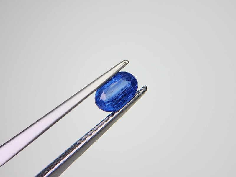 【500円均一】7/6新着！　カイヤナイト　0.56ct　1