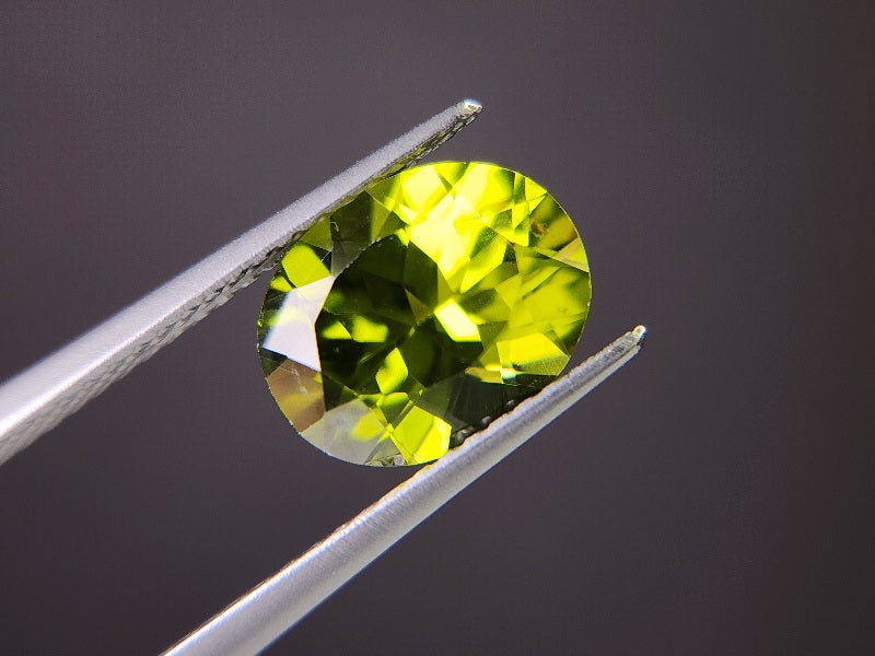 PE-7　ペリドット　2.92ct