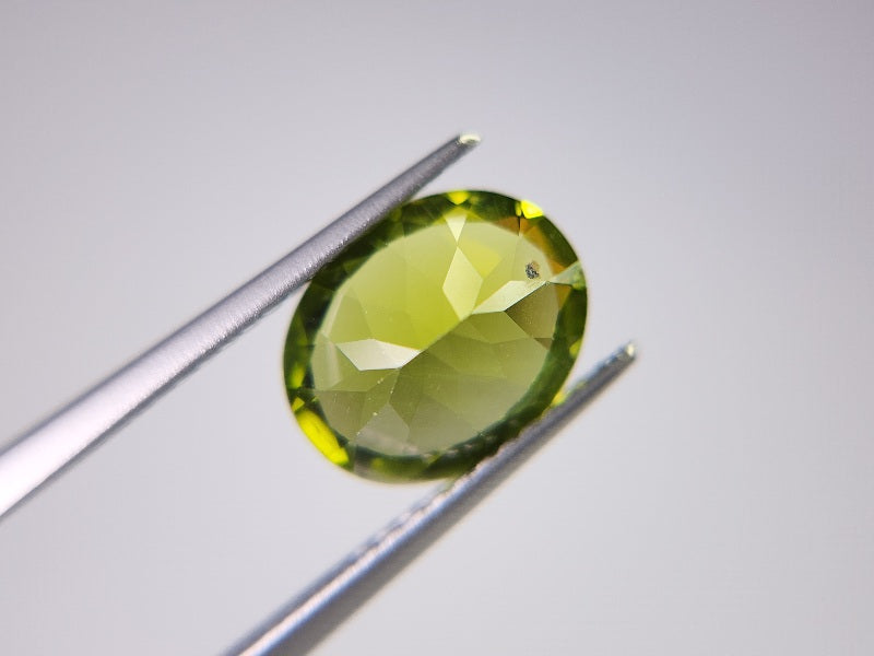 PE-7　ペリドット　2.92ct