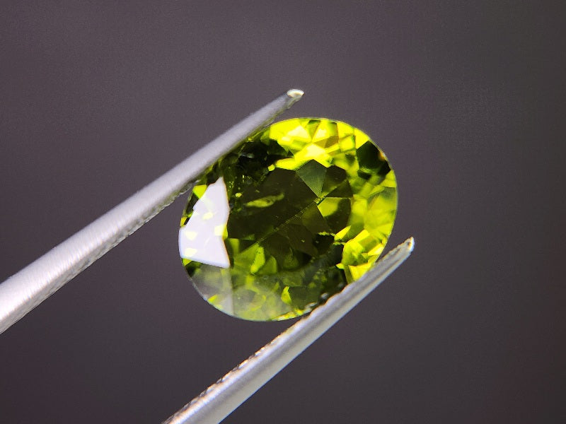 PE-8　ペリドット　2.80ct