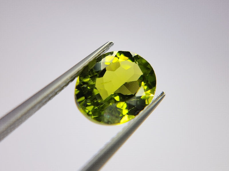 PE-8　ペリドット　2.80ct