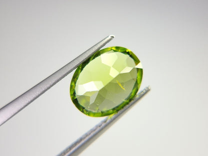 PE-10　ペリドット　2.86ct
